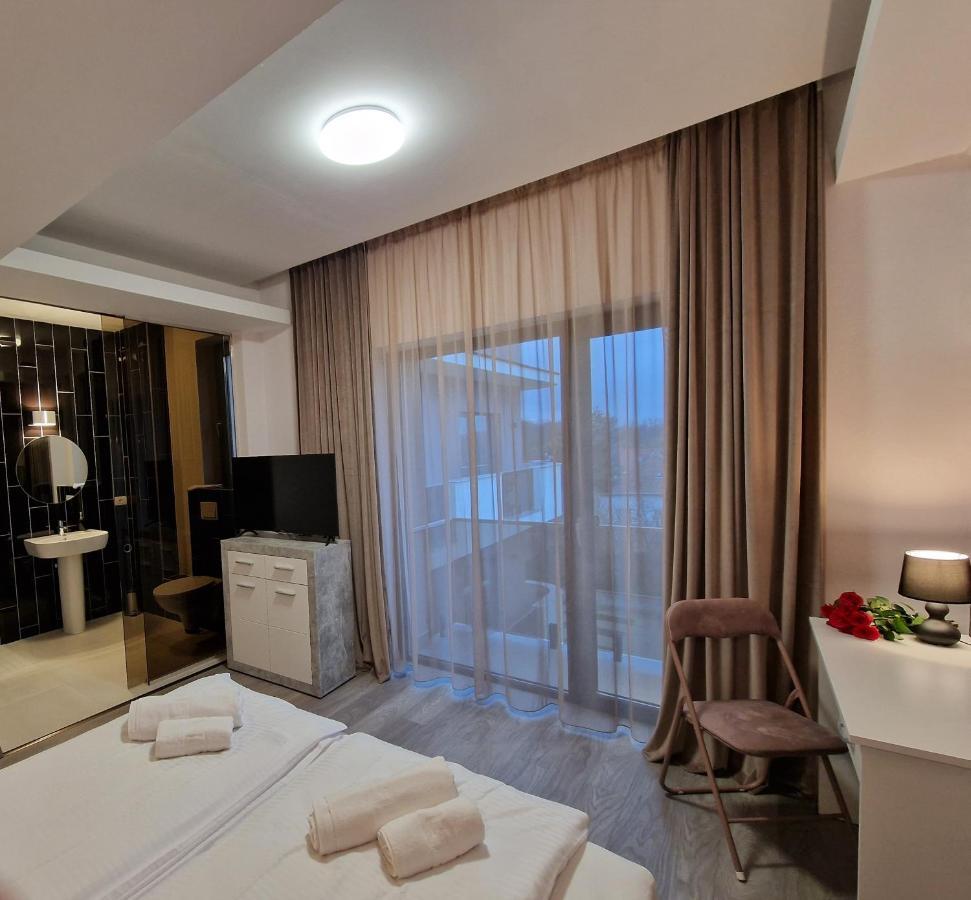Art'S Luxury Boutique Hotel Oradea Exterior photo