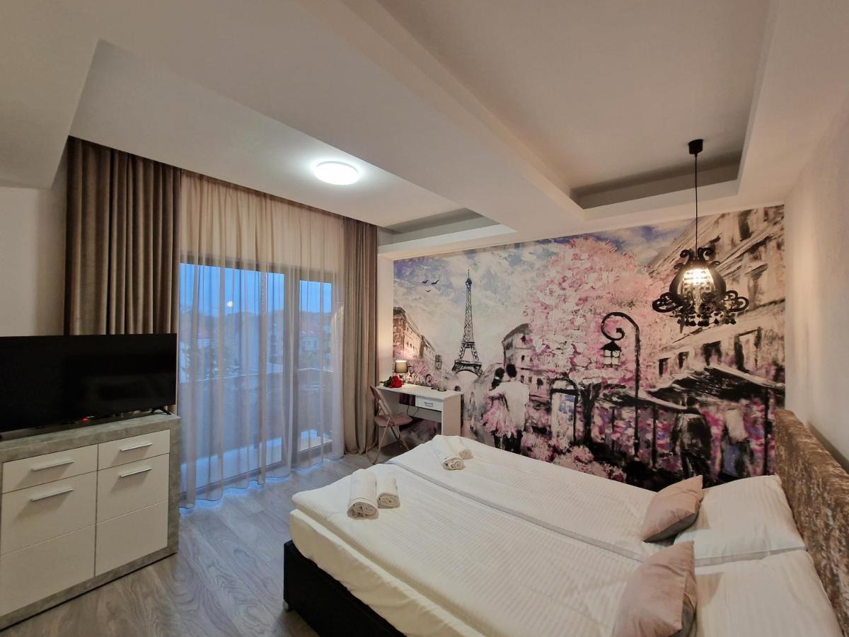 Art'S Luxury Boutique Hotel Oradea Exterior photo